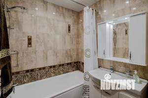 1-к квартира, посуточно, 42м2, 2/7 этаж