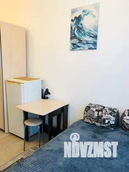 Студия квартира, посуточно, 15м2, 1/6 этаж