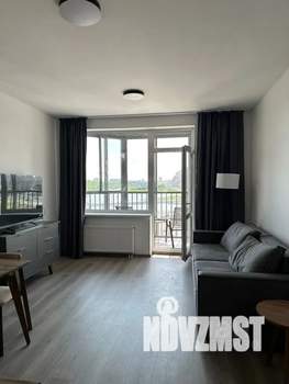 Студия квартира, посуточно, 30м2, 6/13 этаж