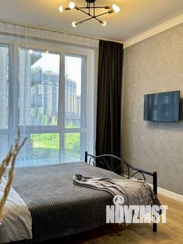 Студия квартира, посуточно, 25м2, 3/20 этаж
