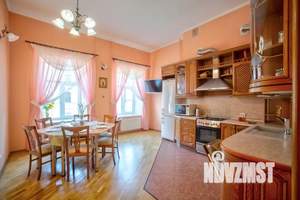 3-к квартира, посуточно, 100м2, 3/5 этаж