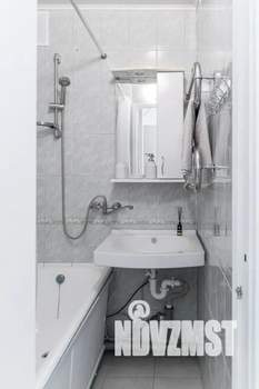 1-к квартира, посуточно, 30м2, 6/12 этаж