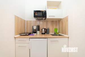 Студия квартира, посуточно, 27м2, 1/4 этаж