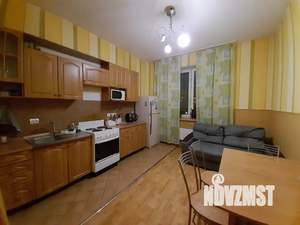 1-к квартира, посуточно, 40м2, 4/16 этаж