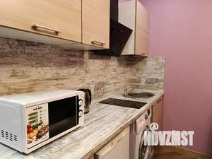 1-к квартира, посуточно, 52м2, 12/25 этаж