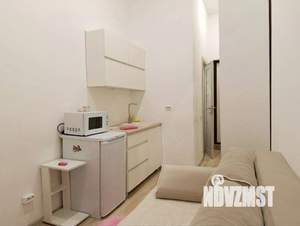 1-к квартира, посуточно, 15м2, 1/1 этаж