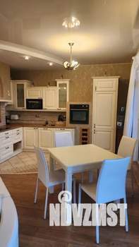 3-к квартира, посуточно, 95м2, 7/20 этаж