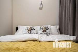 1-к квартира, посуточно, 12м2, 1/1 этаж