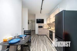 Студия квартира, посуточно, 35м2, 8/10 этаж