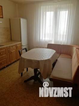 1-к квартира, посуточно, 51м2, 14/16 этаж