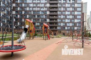 1-к квартира, посуточно, 40м2, 1/15 этаж