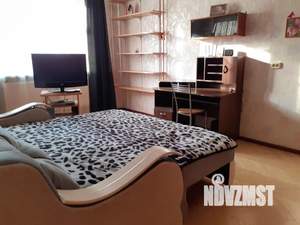 1-к квартира, посуточно, 39м2, 1/12 этаж