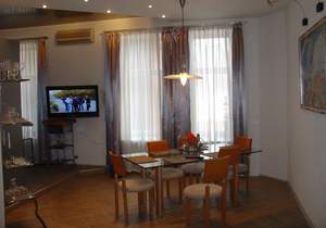 5-к квартира, на длительный срок, 210м2, 4/6 этаж