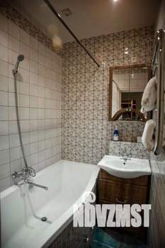1-к квартира, посуточно, 42м2, 1/1 этаж