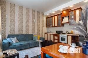 2-к квартира, посуточно, 60м2, 1/5 этаж