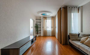 4-к квартира, на длительный срок, 140м2, 6/10 этаж