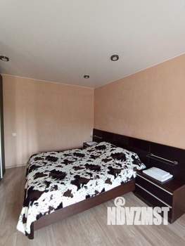 1-к квартира, посуточно, 33м2, 2/4 этаж