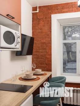 Студия квартира, посуточно, 13м2, 1/5 этаж