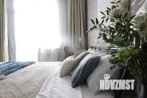 Студия квартира, посуточно, 30м2, 23/25 этаж