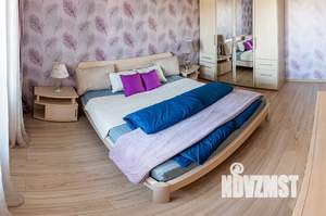 2-к квартира, посуточно, 62м2, 4/13 этаж