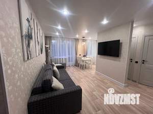 3-к квартира, посуточно, 56м2, 3/5 этаж