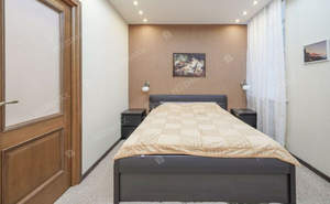 3-к квартира, на длительный срок, 93м2, 1/3 этаж