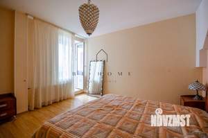 4-к квартира, на длительный срок, 140м2, 6/10 этаж