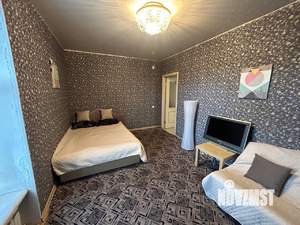3-к квартира, посуточно, 102м2, 5/5 этаж