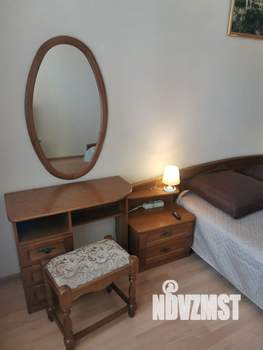1-к квартира, посуточно, 44м2, 7/25 этаж