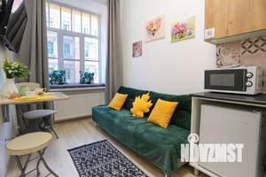 1-к квартира, посуточно, 14м2, 1/1 этаж