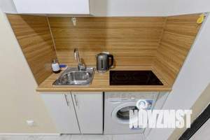 1-к квартира, посуточно, 12м2, 1/5 этаж