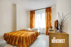 1-к квартира, посуточно, 42м2, 7/25 этаж