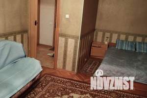 1-к квартира, посуточно, 36м2, 4/6 этаж