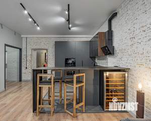 3-к квартира, на длительный срок, 102м2, 2/4 этаж