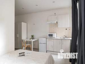 Студия квартира, посуточно, 20м2, 1/4 этаж