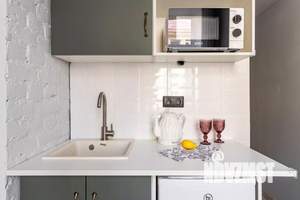 1-к квартира, посуточно, 13м2, 1/1 этаж