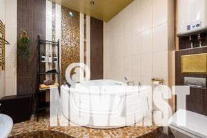 2-к квартира, посуточно, 75м2, 2/4 этаж
