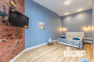 Студия квартира, посуточно, 45м2, 1/5 этаж