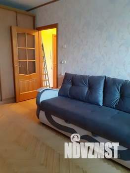 1-к квартира, посуточно, 39м2, 1/12 этаж