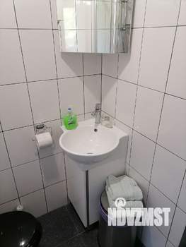 Студия квартира, на длительный срок, 25м2, 1/5 этаж