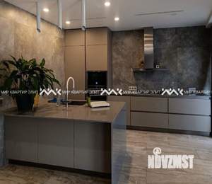 3-к квартира, на длительный срок, 140м2, 3/4 этаж