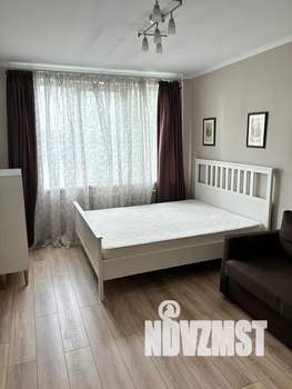 1-к квартира, посуточно, 30м2, 6/9 этаж