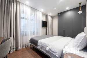 Студия квартира, посуточно, 35м2, 6/11 этаж