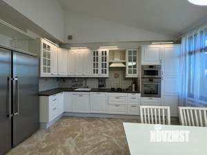 4-к квартира, на длительный срок, 150м2, 6/6 этаж