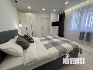 1-к квартира, посуточно, 35м2, 7/15 этаж