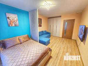 1-к квартира, посуточно, 42м2, 1/25 этаж