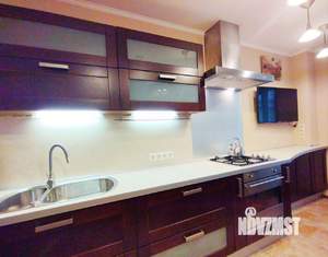 1-к квартира, на длительный срок, 81м2, 5/6 этаж