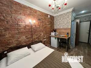 Студия квартира, посуточно, 14м2, 1/6 этаж