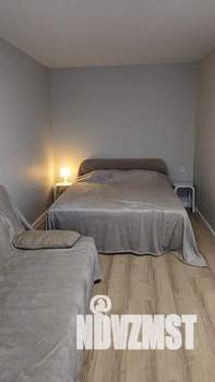 1-к квартира, посуточно, 35м2, 8/16 этаж