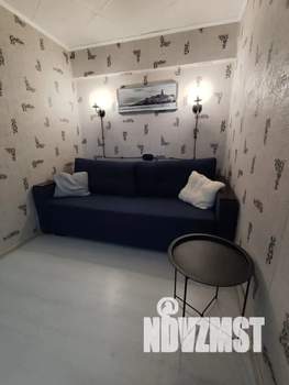 1-к квартира, посуточно, 32м2, 3/3 этаж